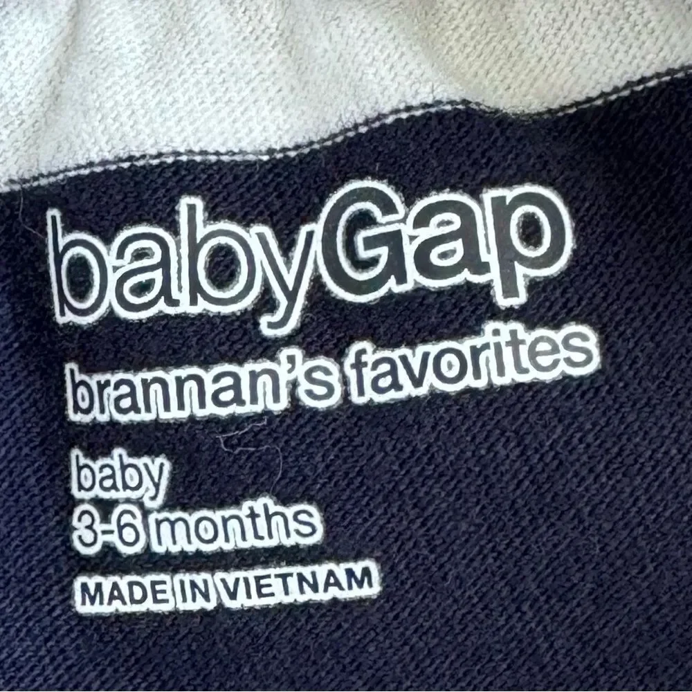 Baby Gap Boys Brannan Bear Navy Blue White Striped Pull-On Shorts. 3-6 Months.